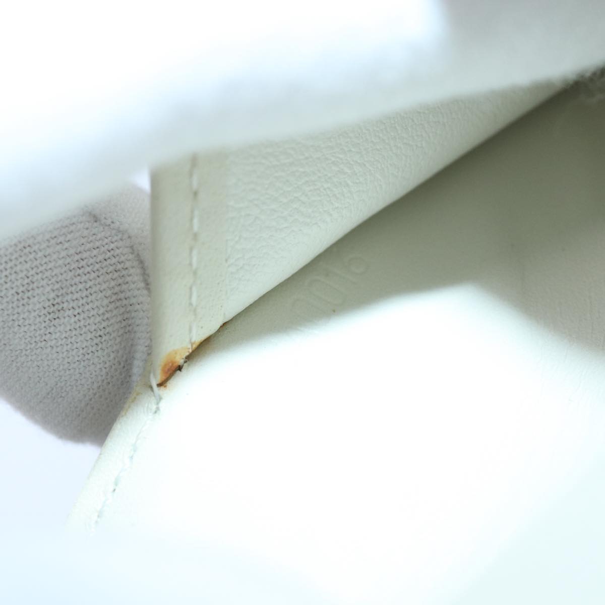 LOUIS VUITTON Vernis Agenda PM Day Planner Cover Perle R21010 LV Auth 84665