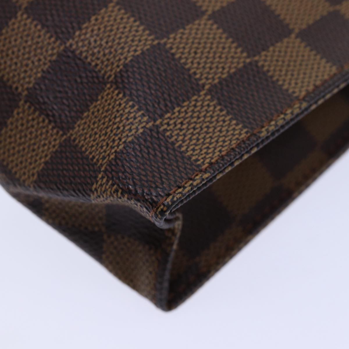 LOUIS VUITTON Damier Ebene Poche Toilette 26 Pouch N47543 LV Auth 84848