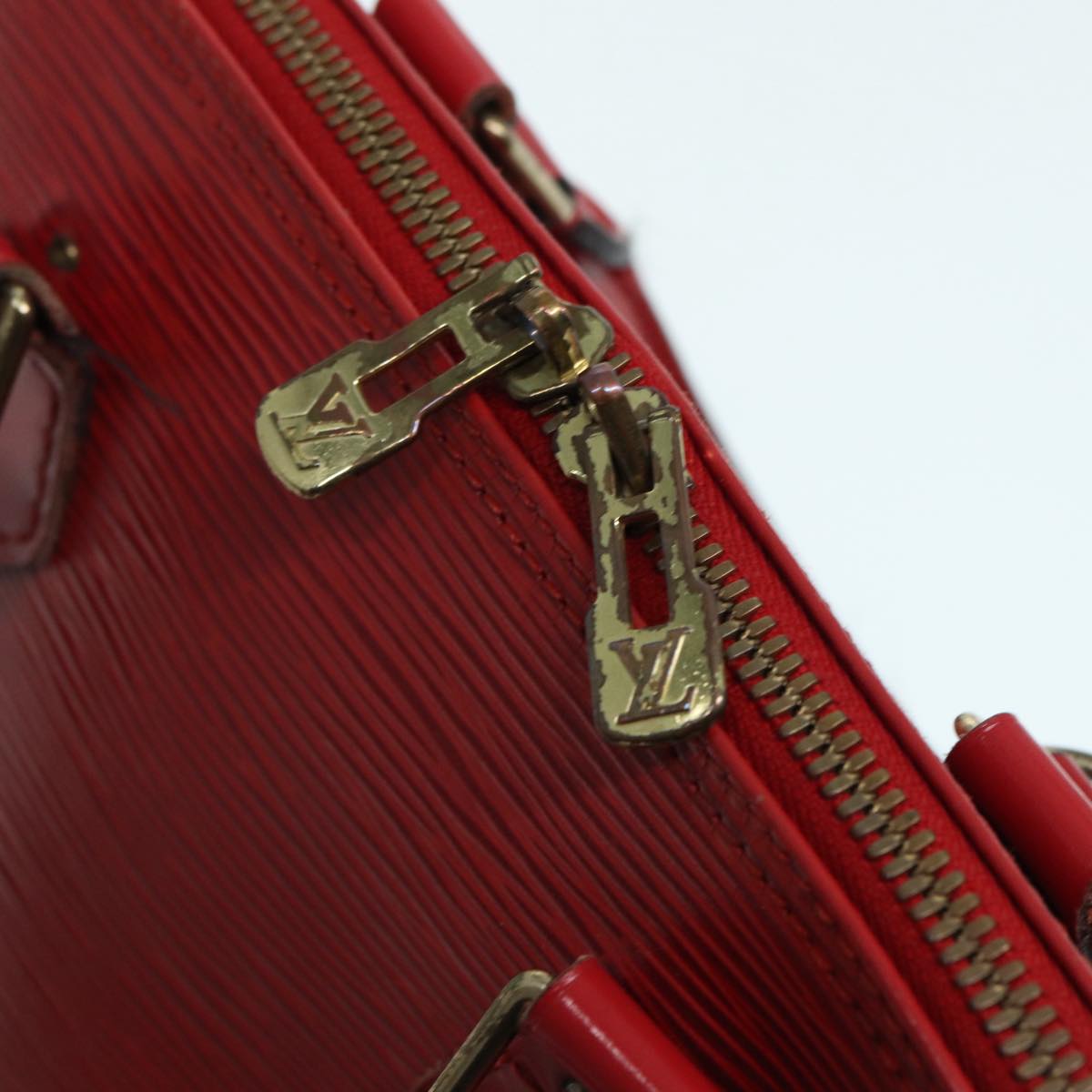 LOUIS VUITTON Epi Alma Hand Bag Castilian Red M52147 LV Auth 84981