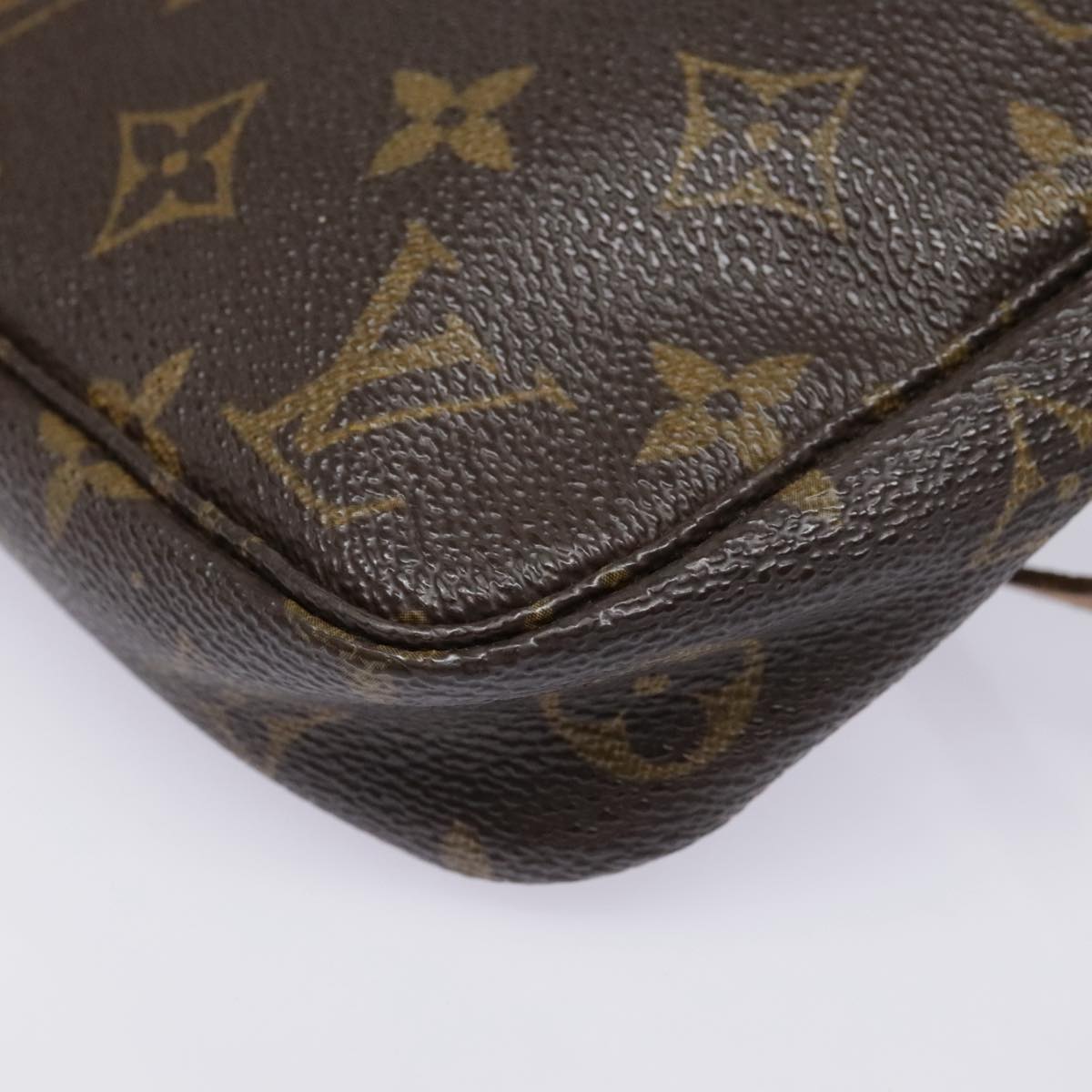 LOUIS VUITTON Monogram Pochette Accessoires Pouch M51980 LV Auth 84984