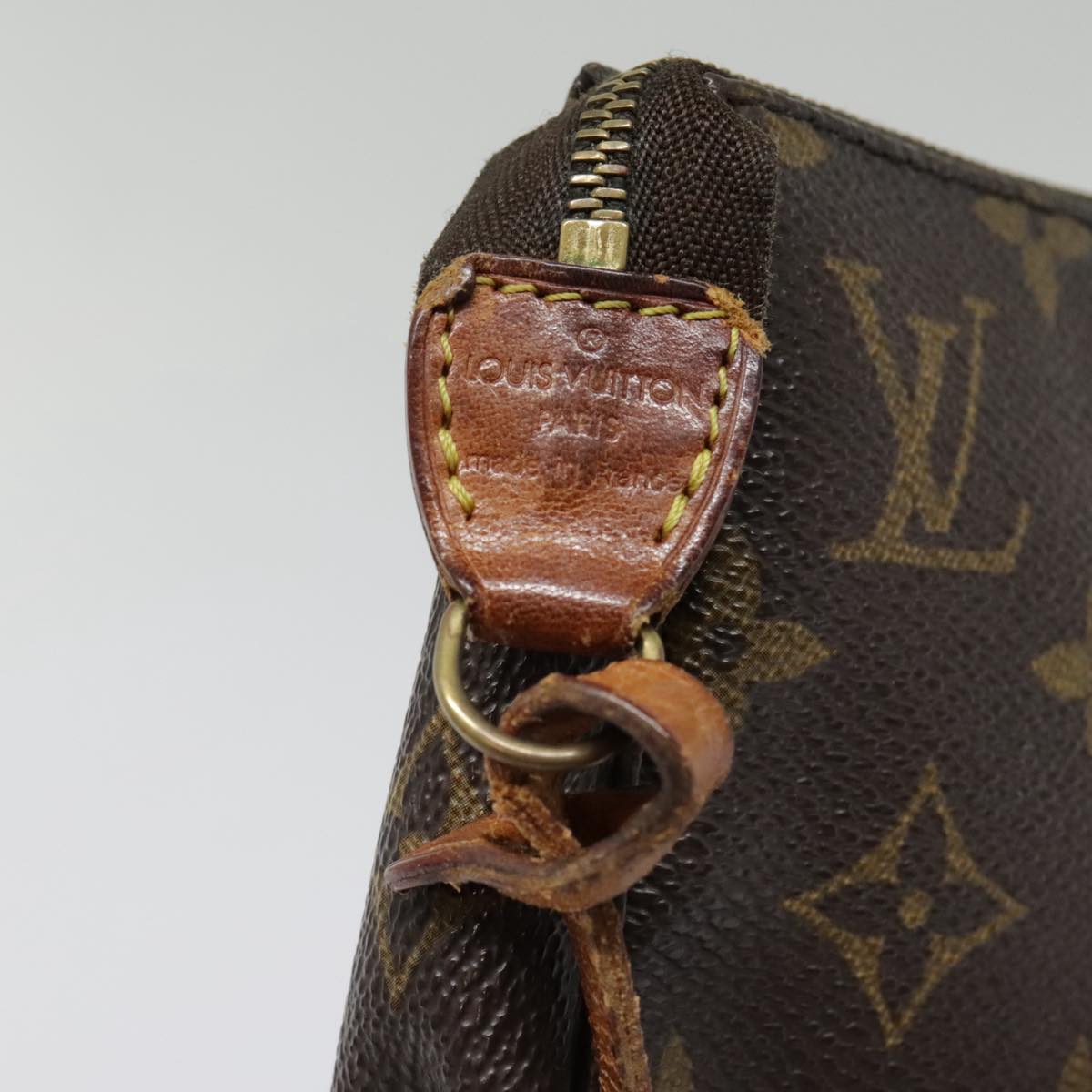 LOUIS VUITTON Monogram Pochette Accessoires Pouch M51980 LV Auth 84984