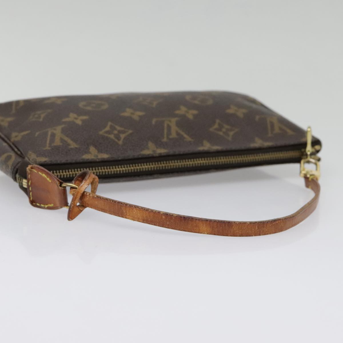 LOUIS VUITTON Monogram Pochette Accessoires Pouch M51980 LV Auth 84984