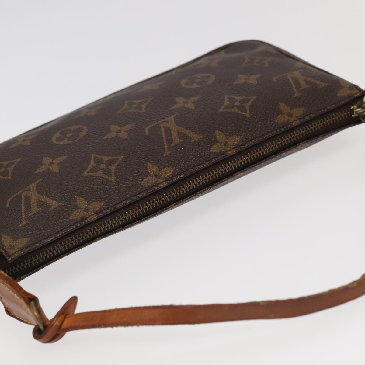 LOUIS VUITTON Monogram Pochette Accessoires Pouch M51980 LV Auth 85313