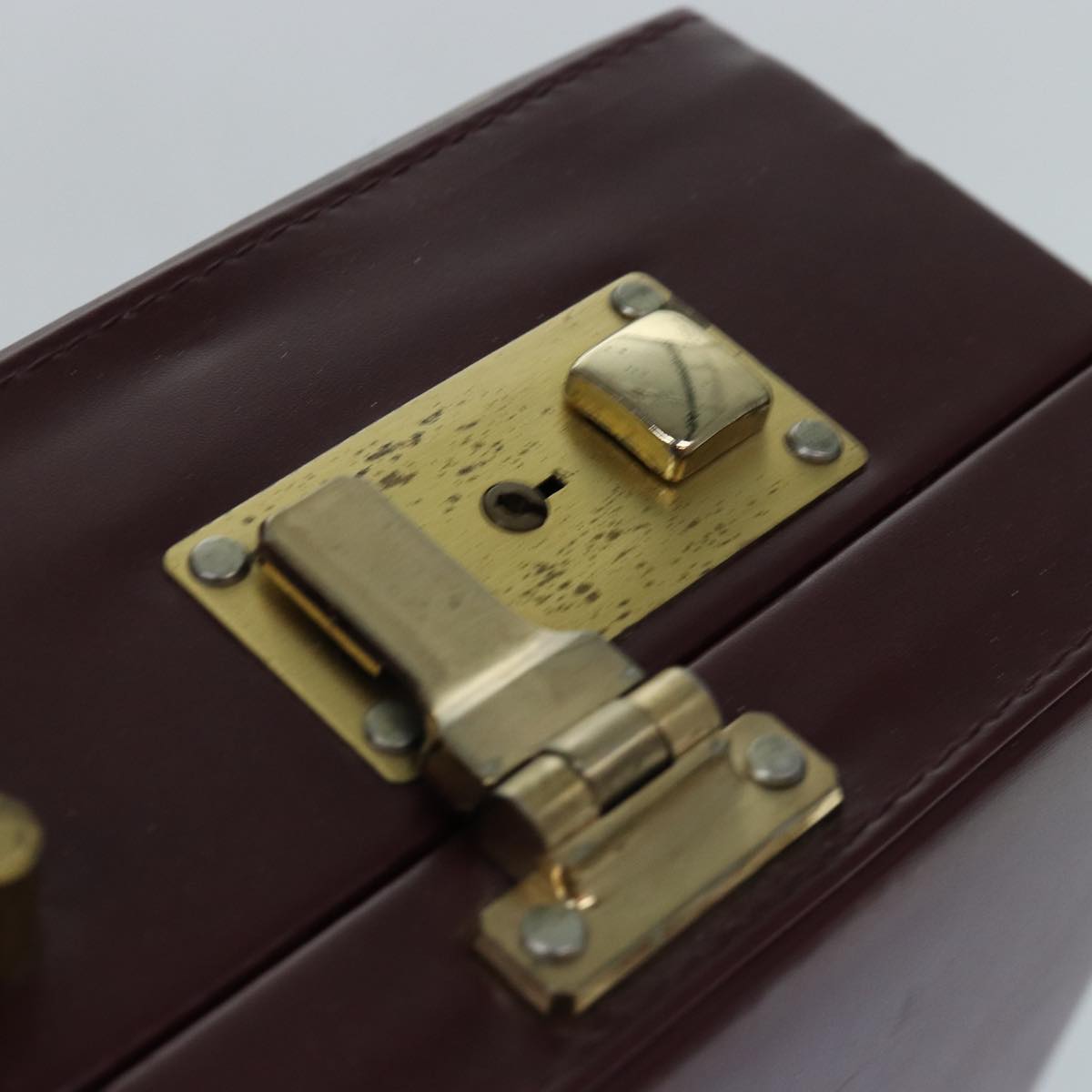 CARTIER Trunk Leather Bordeaux Gold Auth 85729