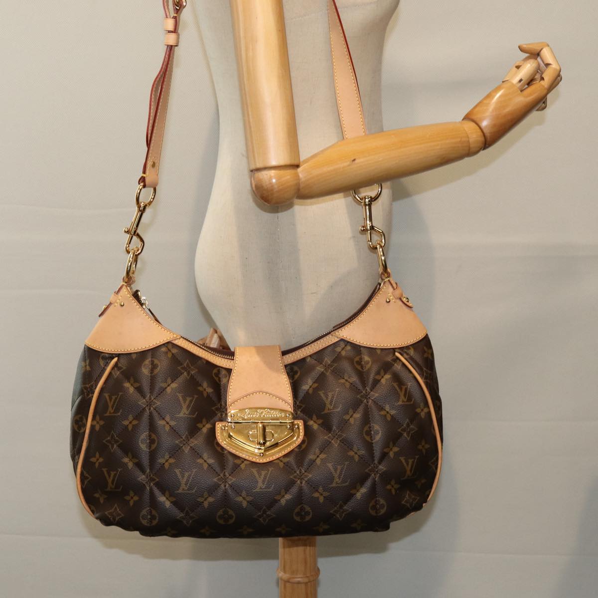 LOUIS VUITTON Monogram Etoile City bag GM Shoulder Bag M41453 LV Auth 85917SAV