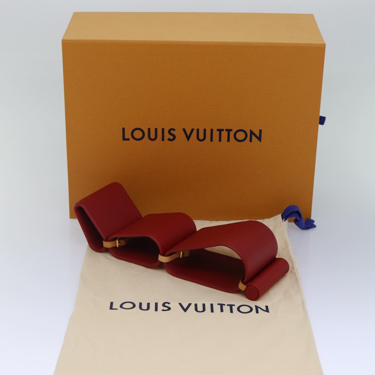 LOUIS VUITTON Nomad LOUNGE CHAIR Object Red LV Auth 85957SM