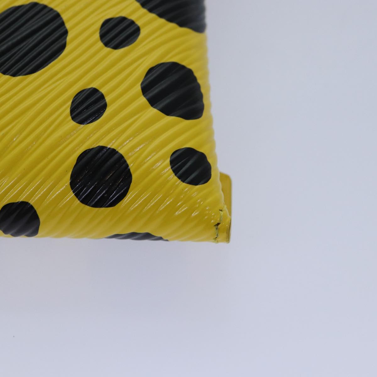 LOUIS VUITTON Epi Yayoi Kusama Pochette Kirigami Pouch Black M81959 Auth 86284SM