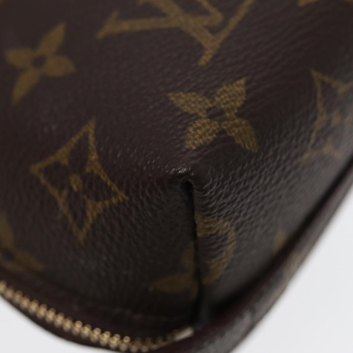 LOUIS VUITTON Monogram Trousse Demi Ronde Cosmetic Pouch M47520 LV Auth 86597
