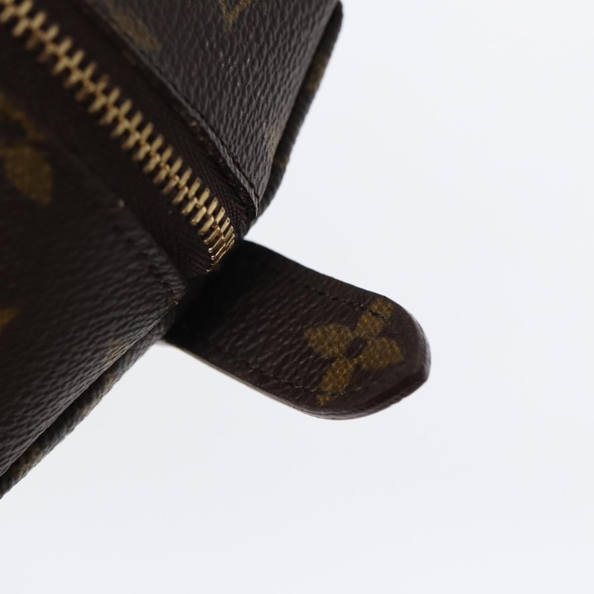 LOUIS VUITTON Monogram Trousse Demi Ronde Cosmetic Pouch M47520 LV Auth 86597