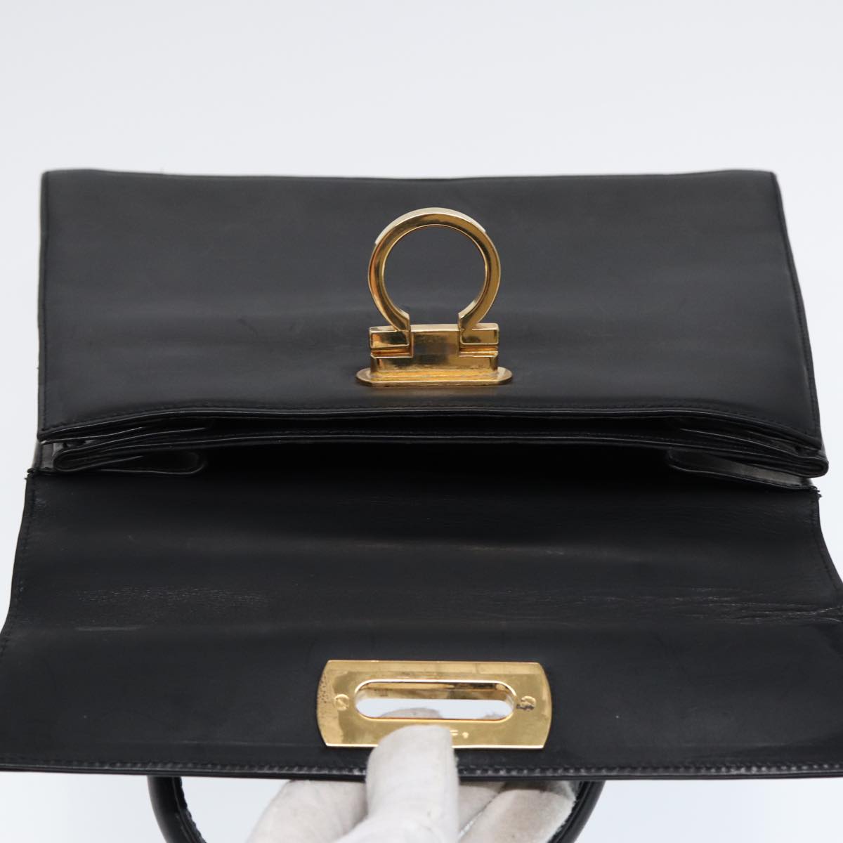 Salvatore Ferragamo Gancini Hand Bag Leather 2way Black Gold Auth 86609