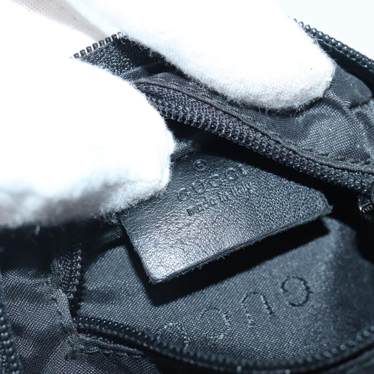 GUCCI GG Canvas Pouch Black Silver 039 1094 Auth 86678