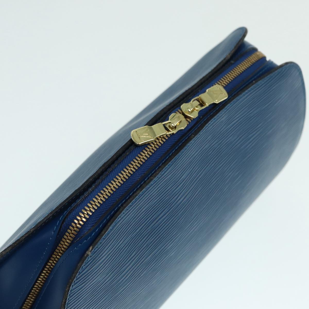 LOUIS VUITTON Epi Dauphine GM Pouch Blue M48435 LV Auth 86993