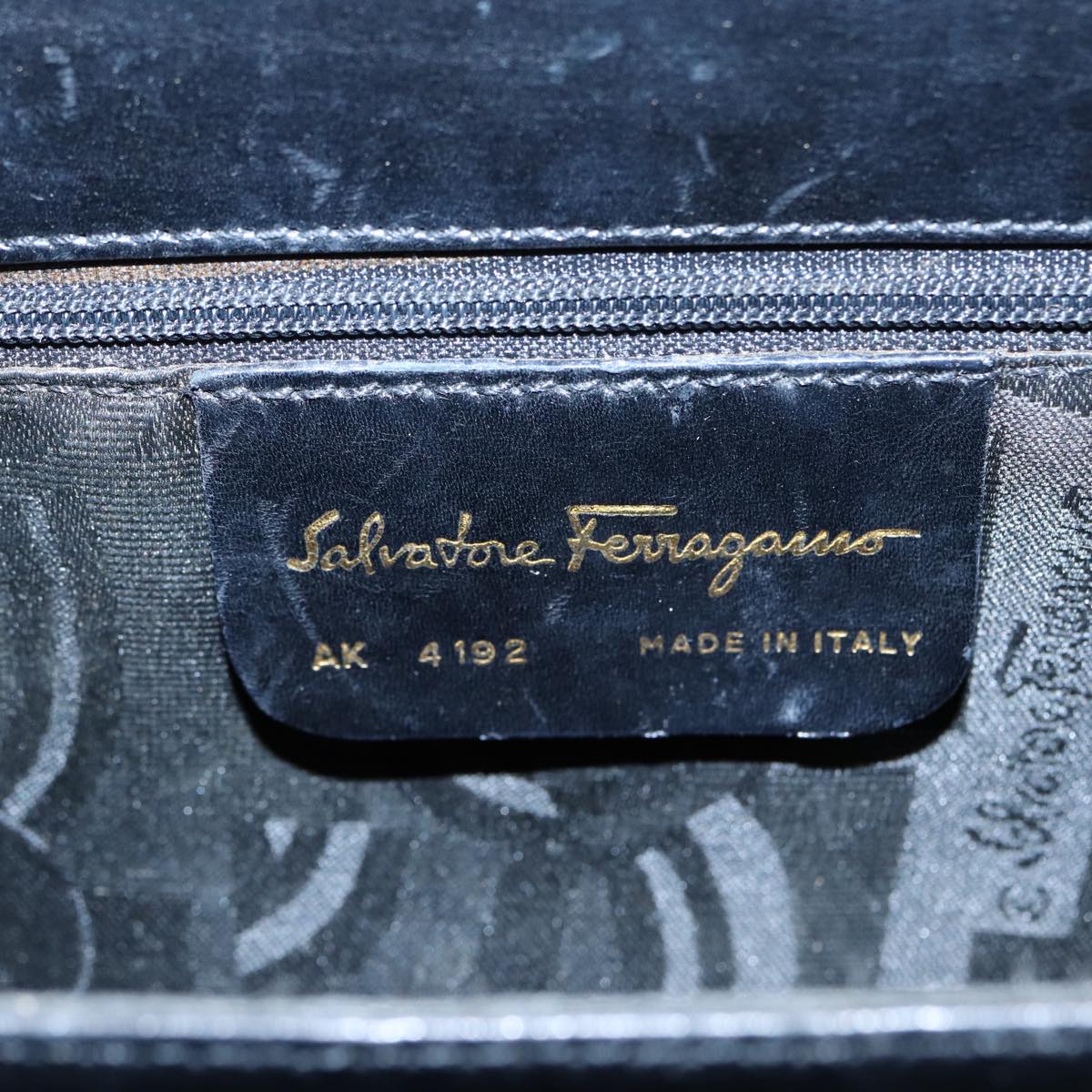 Salvatore Ferragamo Gancini Hand Bag Leather Black Gold Auth 87092