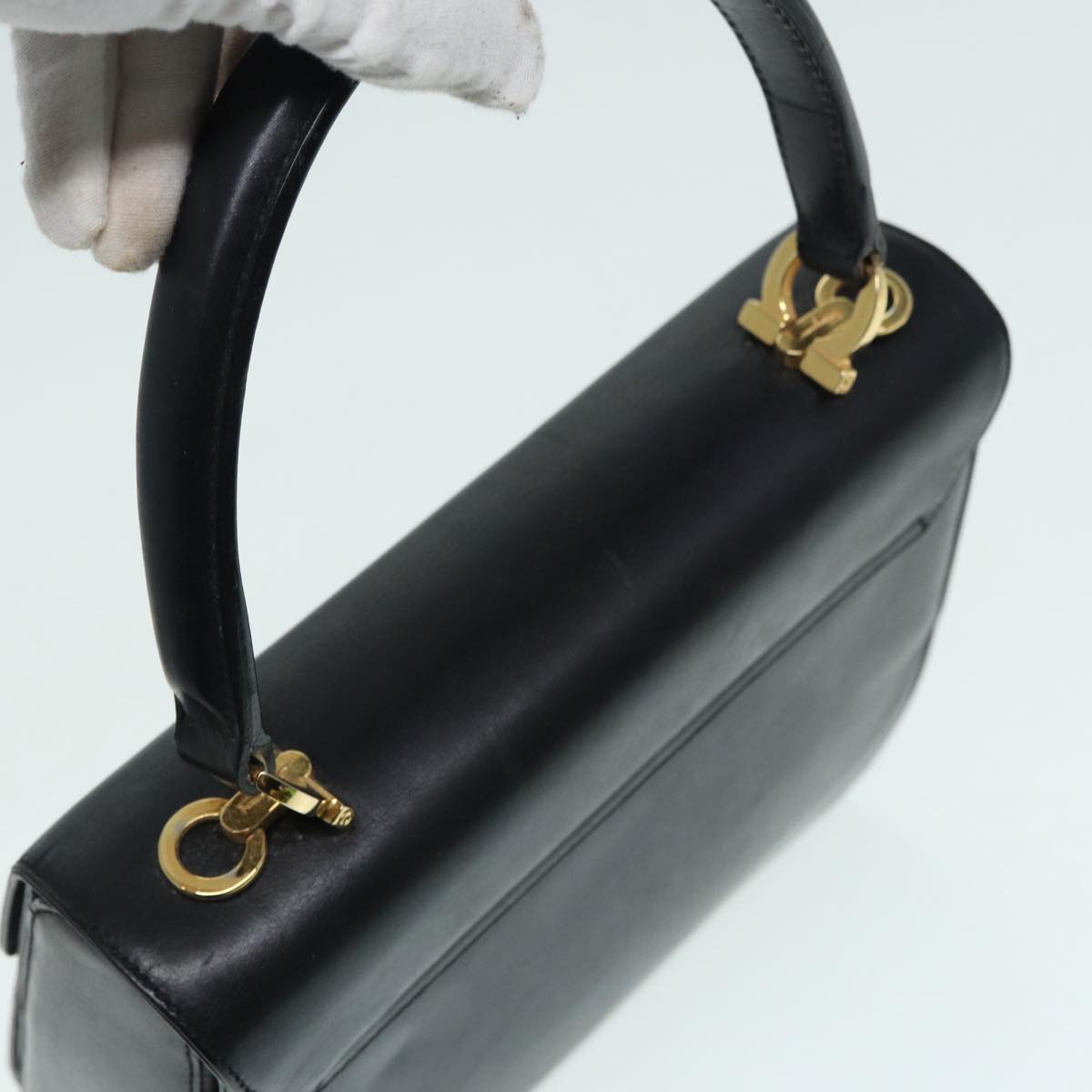 Salvatore Ferragamo Gancini Hand Bag Leather Black Gold Auth 87092