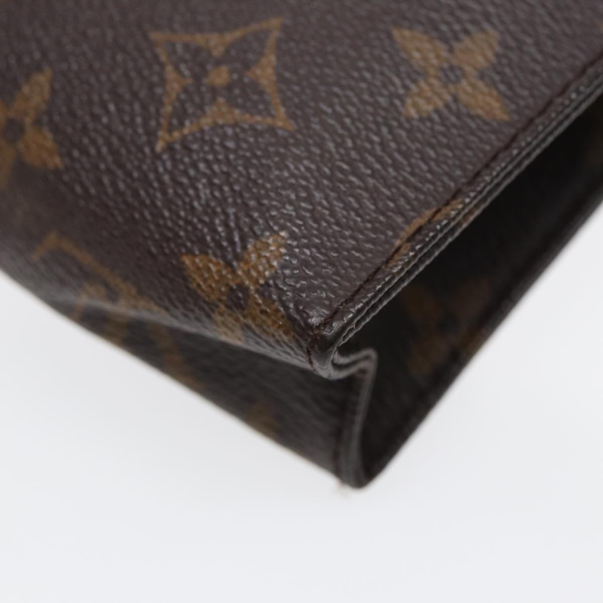 LOUIS VUITTON Monogram Poche Toilette 15 Pouch M47546 LV Auth 87457