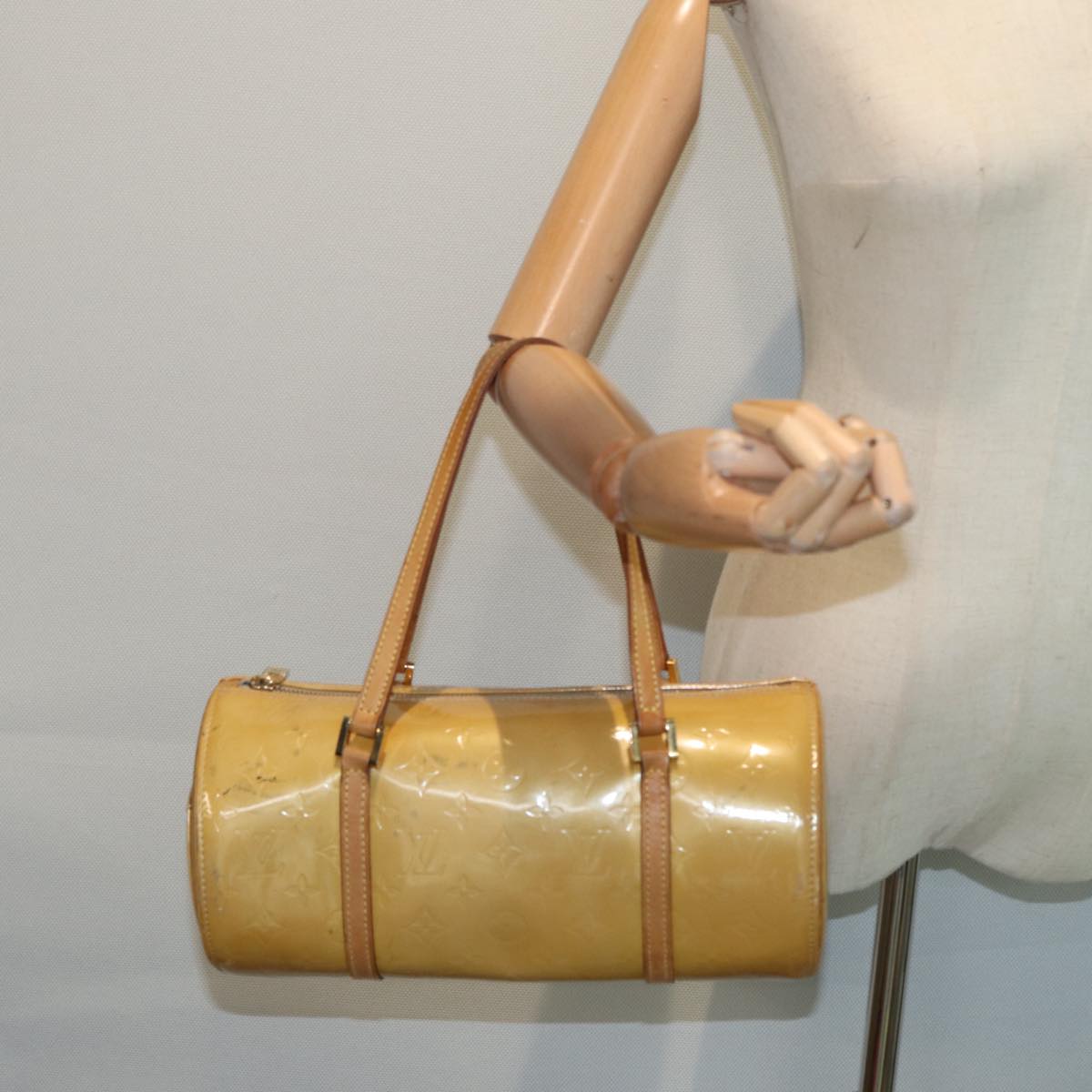 LOUIS VUITTON Monogram Vernis Bedford Hand Bag Beige M91006 LV Auth 87473