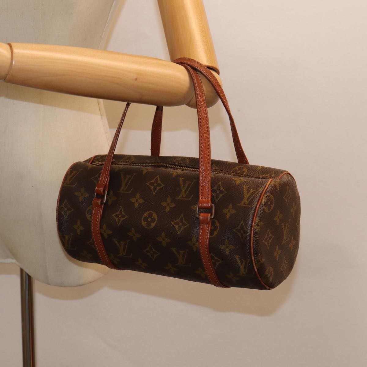 LOUIS VUITTON Monogram Papillon 26 Hand Bag M51386 LV Auth 87564