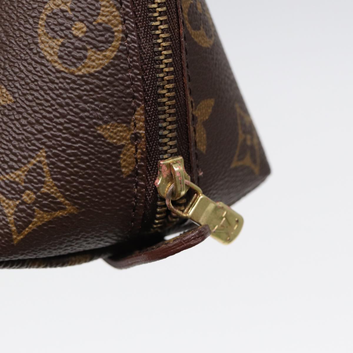 LOUIS VUITTON Monogram Trousse Demi Ronde Cosmetic Pouch M47520 LV Auth 87600