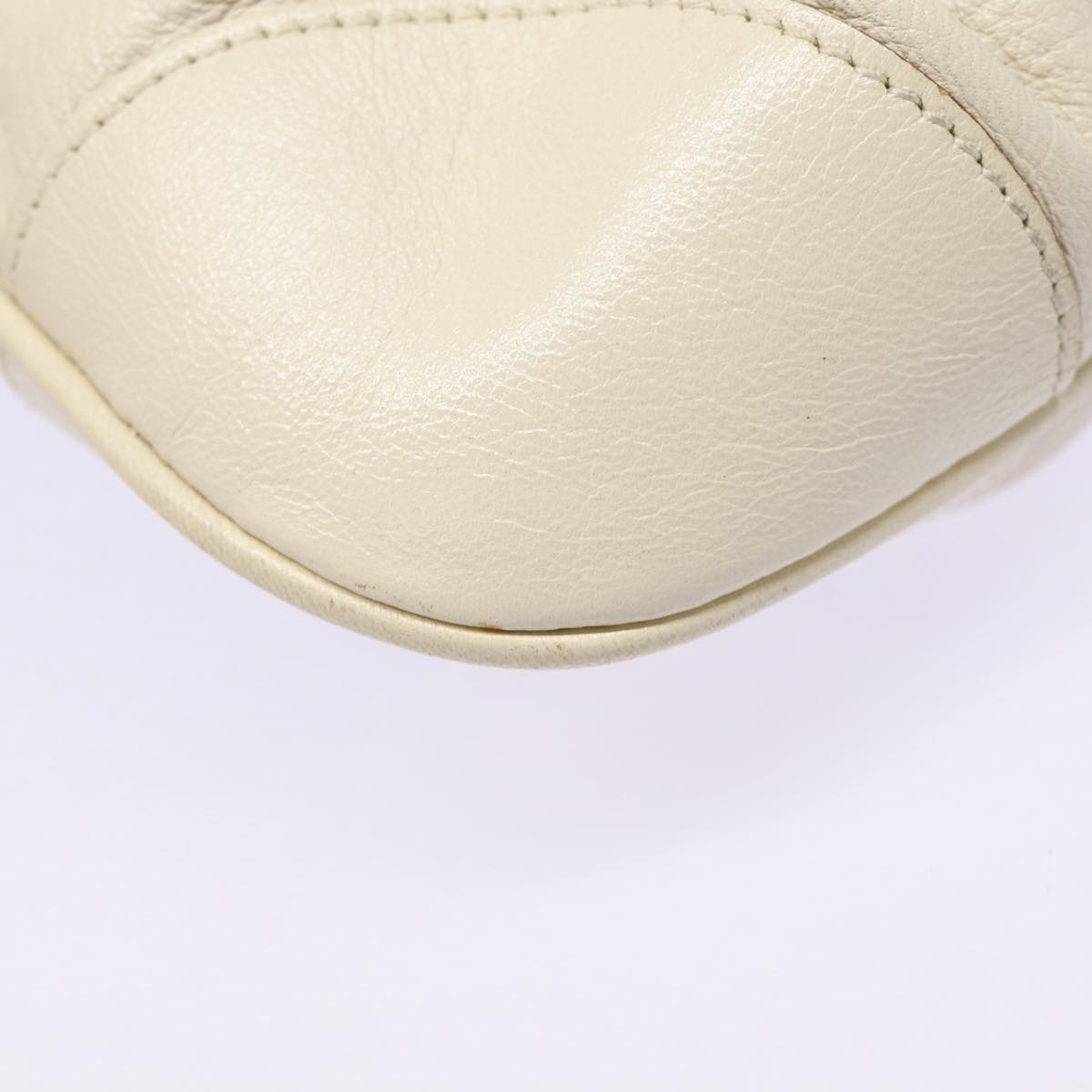 Salvatore Ferragamo Gancini Hand Bag Leather 2way White Auth 87666