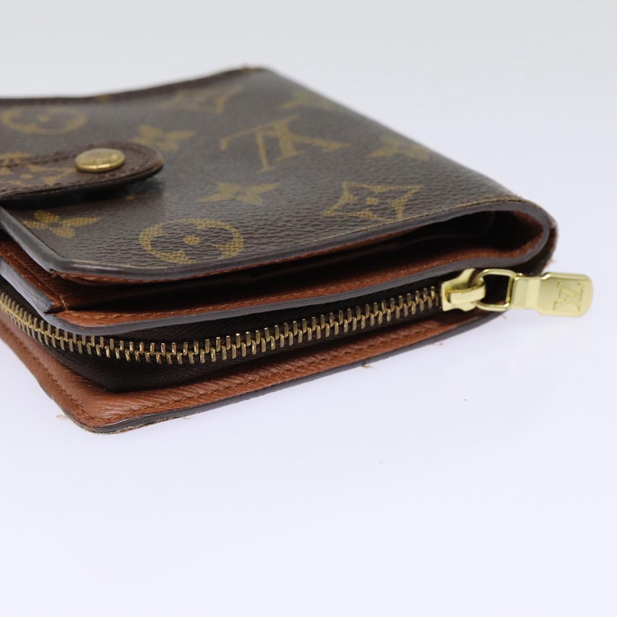 LOUIS VUITTON Monogram Compact Zip Wallet M61667 LV Auth 87729