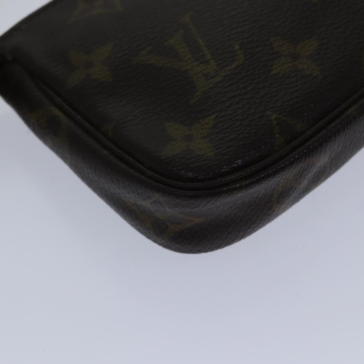 LOUIS VUITTON Monogram Mini Pochette Accessoires Pouch M58009 LV Auth 87845