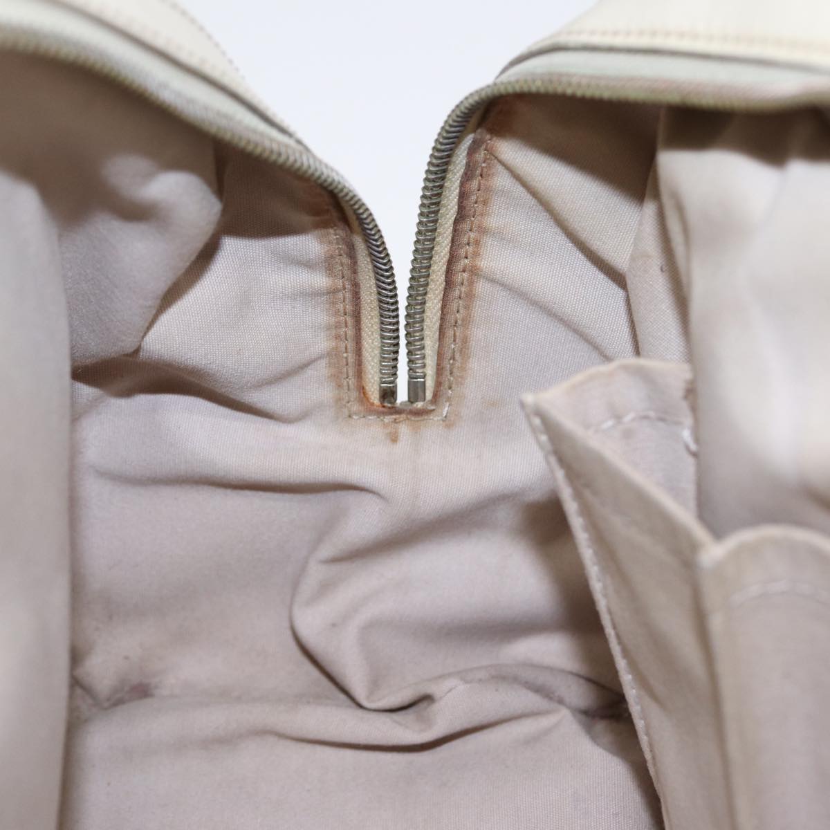 LOUIS VUITTON Epi Boring Montaigne GM Hand Bag White Yvoire M5931J LV Auth 87942