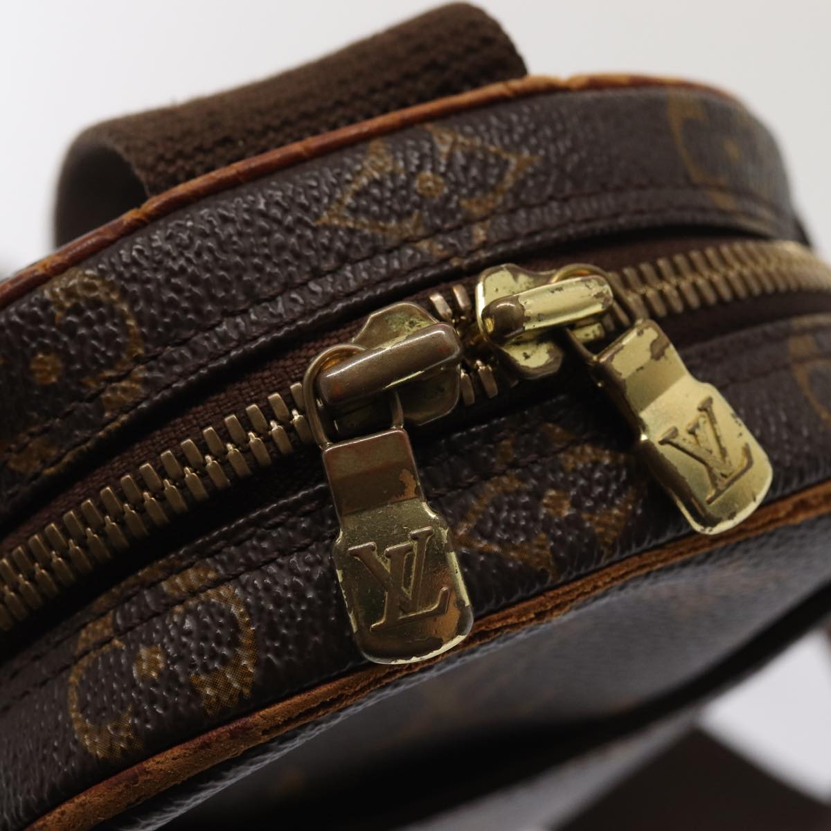 LOUIS VUITTON Monogram Pochette Gange Shoulder Bag M51870 LV Auth 88005