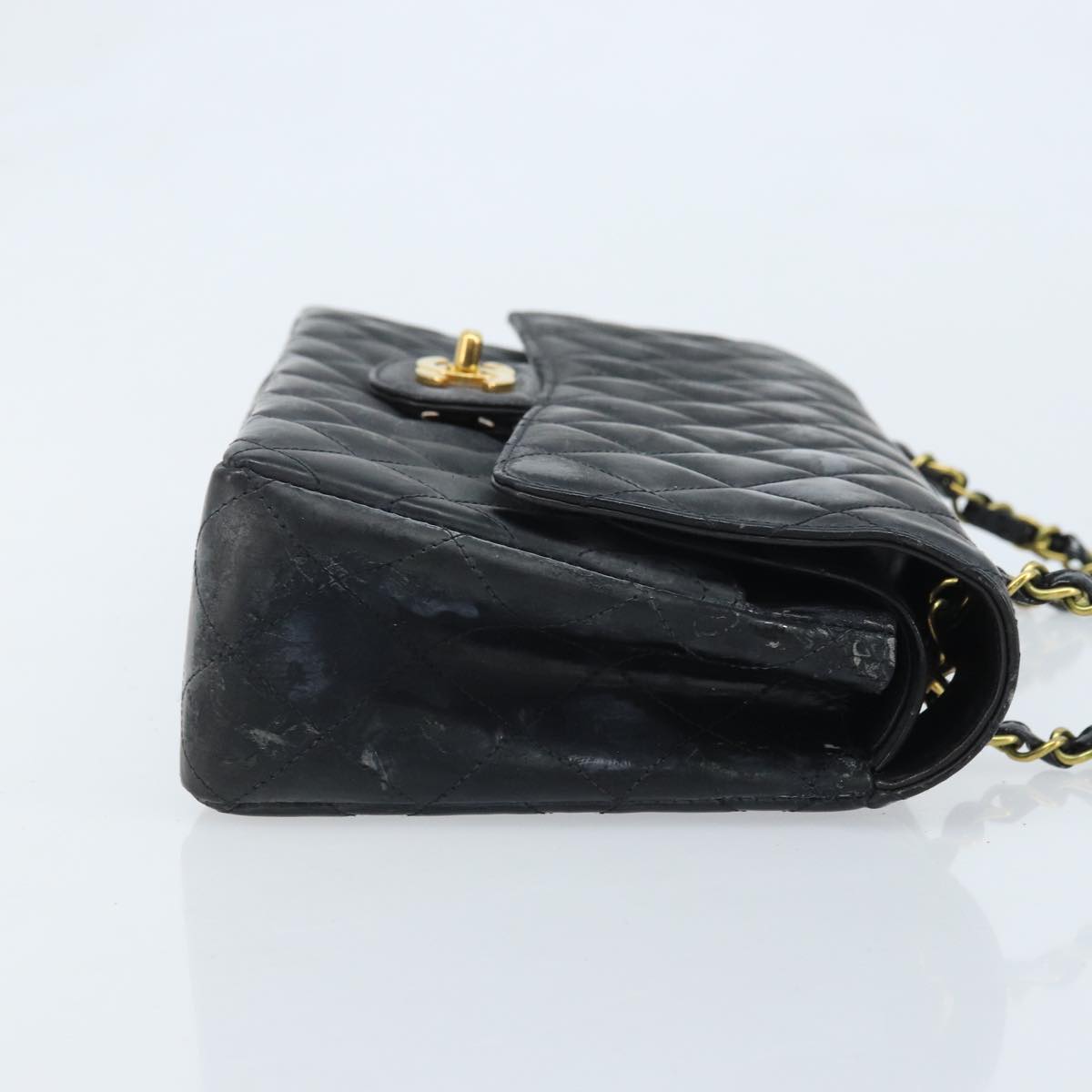 CHANEL Matelasse Chain Shoulder Bag Leather Black Gold CC Auth 88183