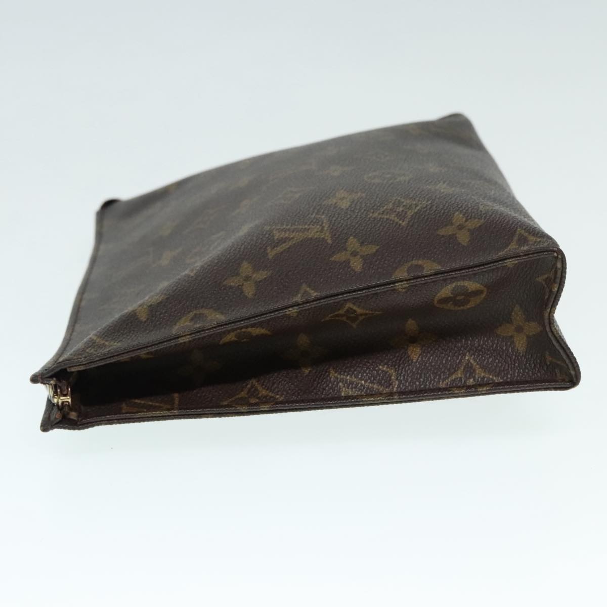 LOUIS VUITTON Monogram Poche Toilette 26 Pouch M47542 LV Auth 88251