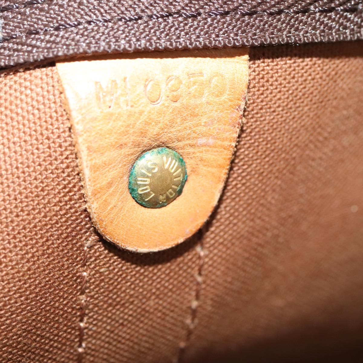 LOUIS VUITTON Monogram Keepall 60 Boston Bag M41422 LV Auth 88579