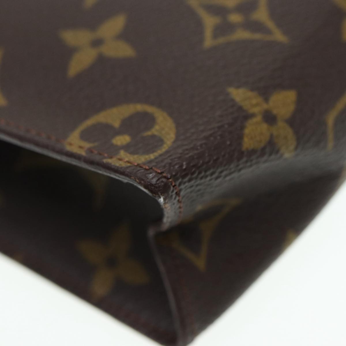 LOUIS VUITTON Monogram Poche Toilette 26 Pouch M47542 LV Auth 88766