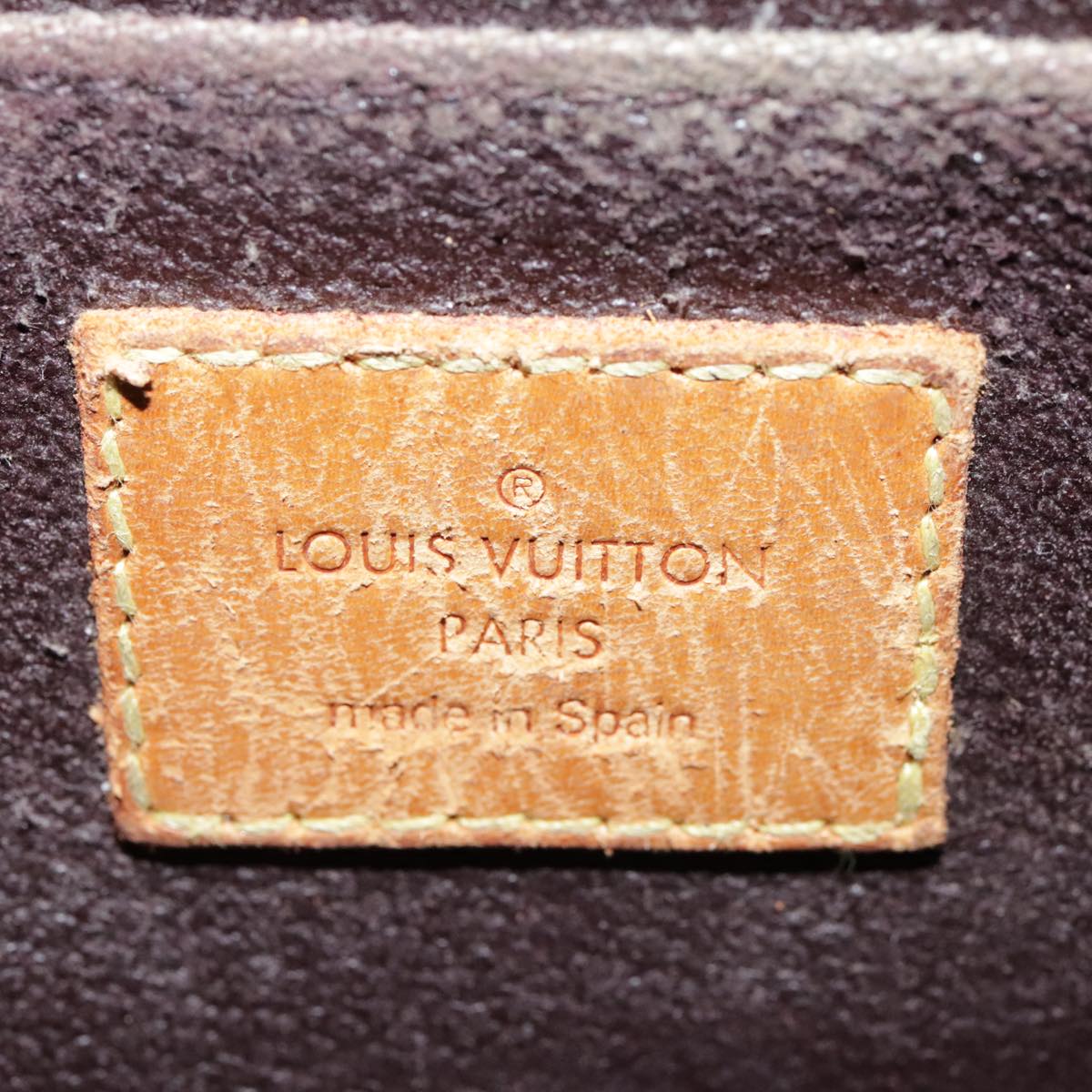 LOUIS VUITTON Monogram Vernis Pochette Cosmetic Pouch Amarante M91495 Auth 88947