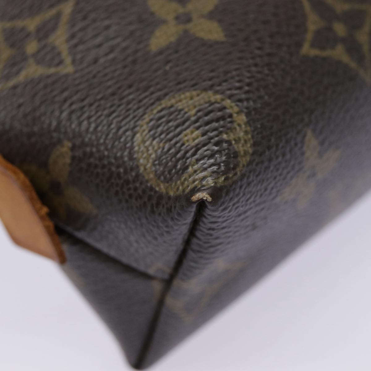 LOUIS VUITTON Monogram Pochette Cosmetic PM Cosmetic Pouch M47515 LV Auth 88972