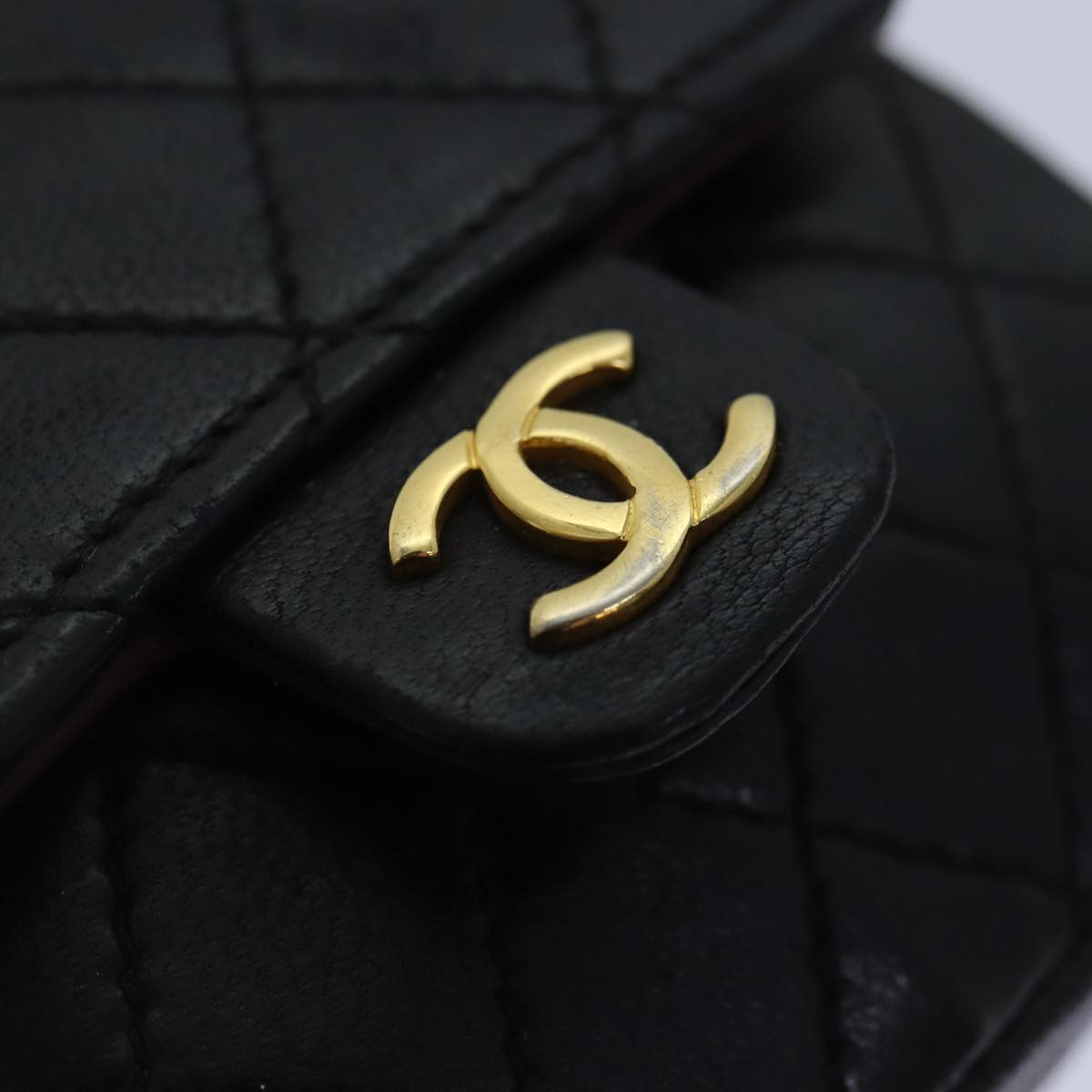 CHANEL Mini Mini Matelasse Chain Pouch Lamb Skin Black Gold CC Auth 89068A