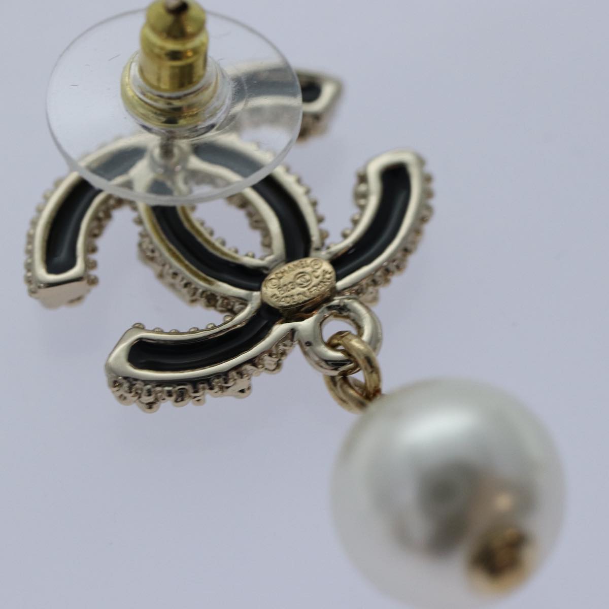 CHANEL Pearl Earring metal Silver CC Auth 89078