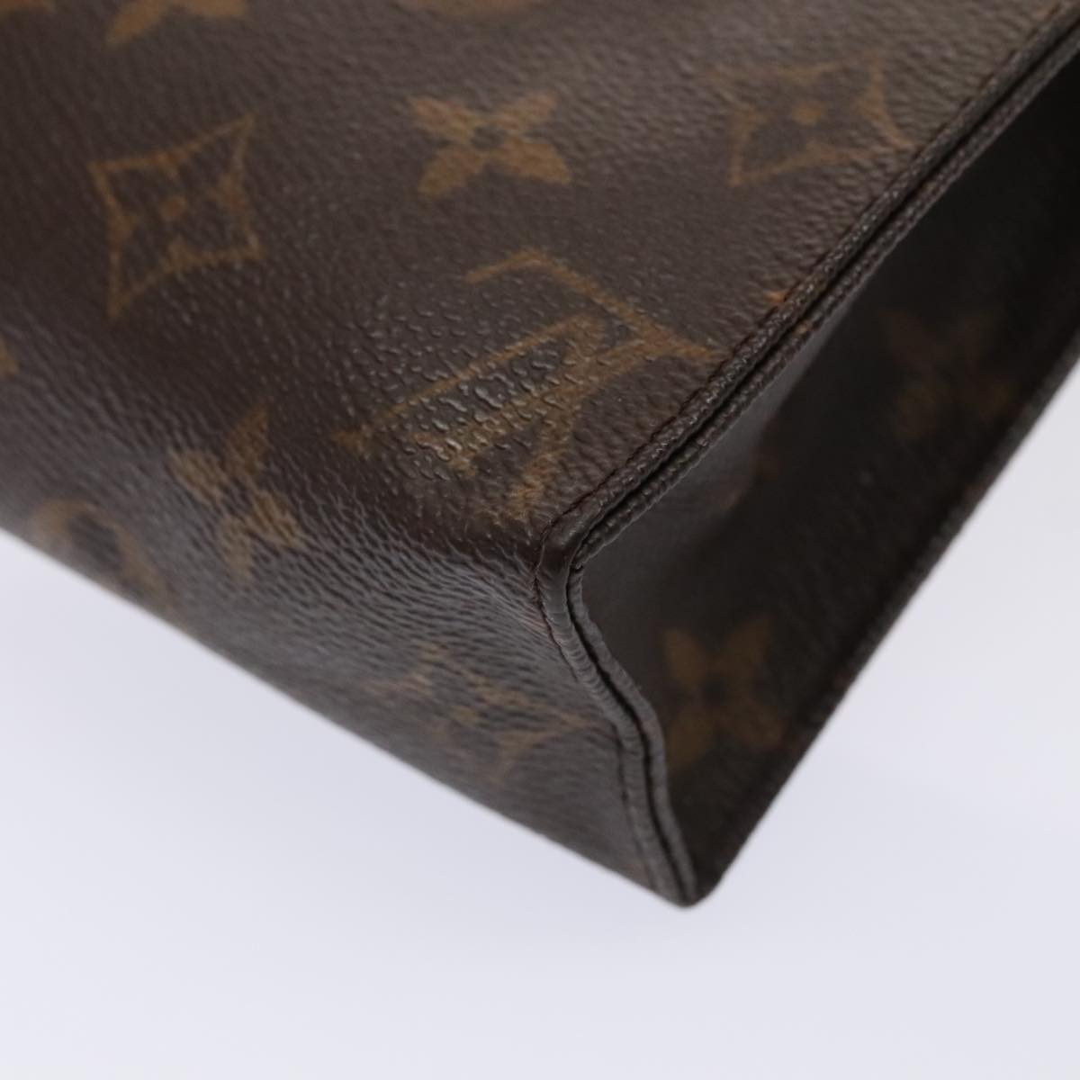 LOUIS VUITTON Monogram Poche Toilette 19 Pouch M47544 LV Auth 89176