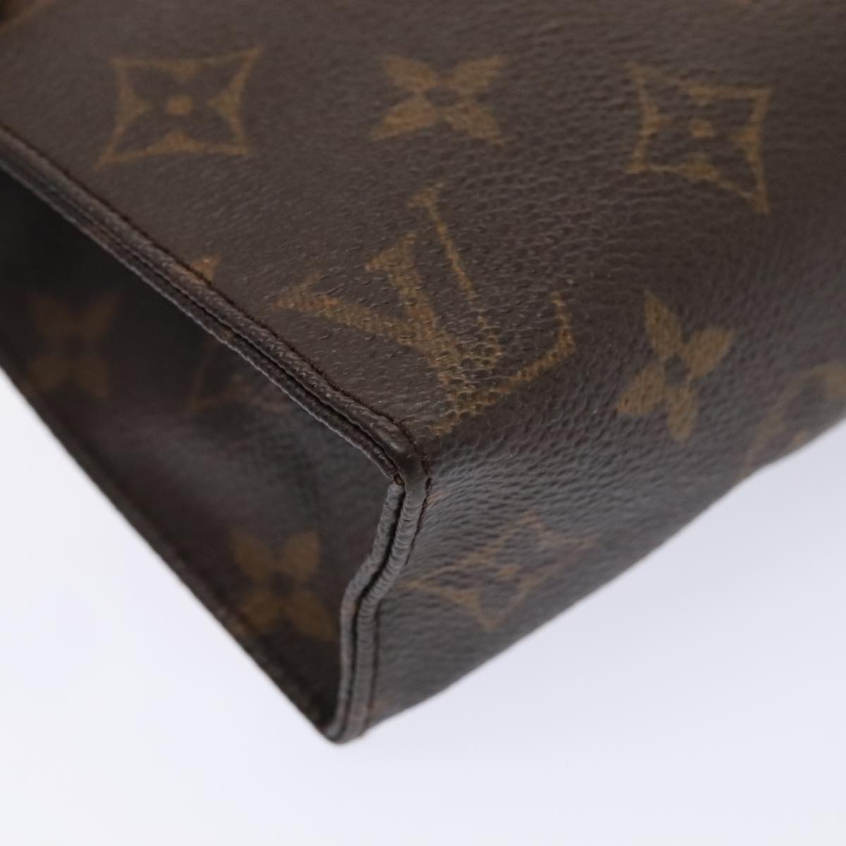 LOUIS VUITTON Monogram Poche Toilette 19 Pouch M47544 LV Auth 89176