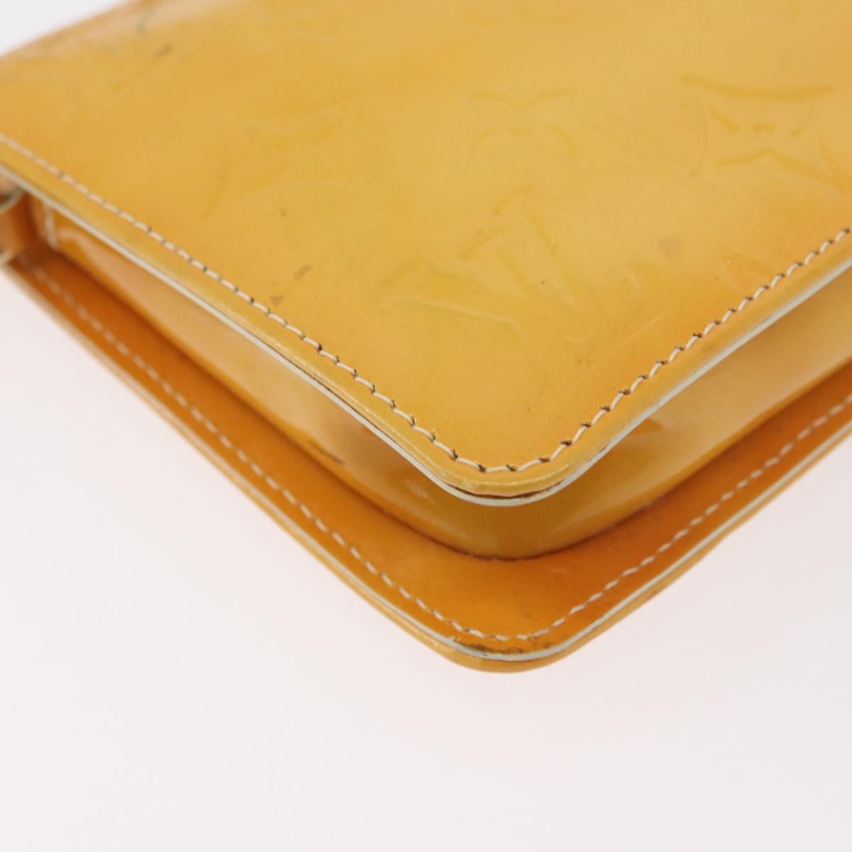LOUIS VUITTON Vernis Lexington Accessory Pouch Lime Yellow M91058 LV Auth 89184