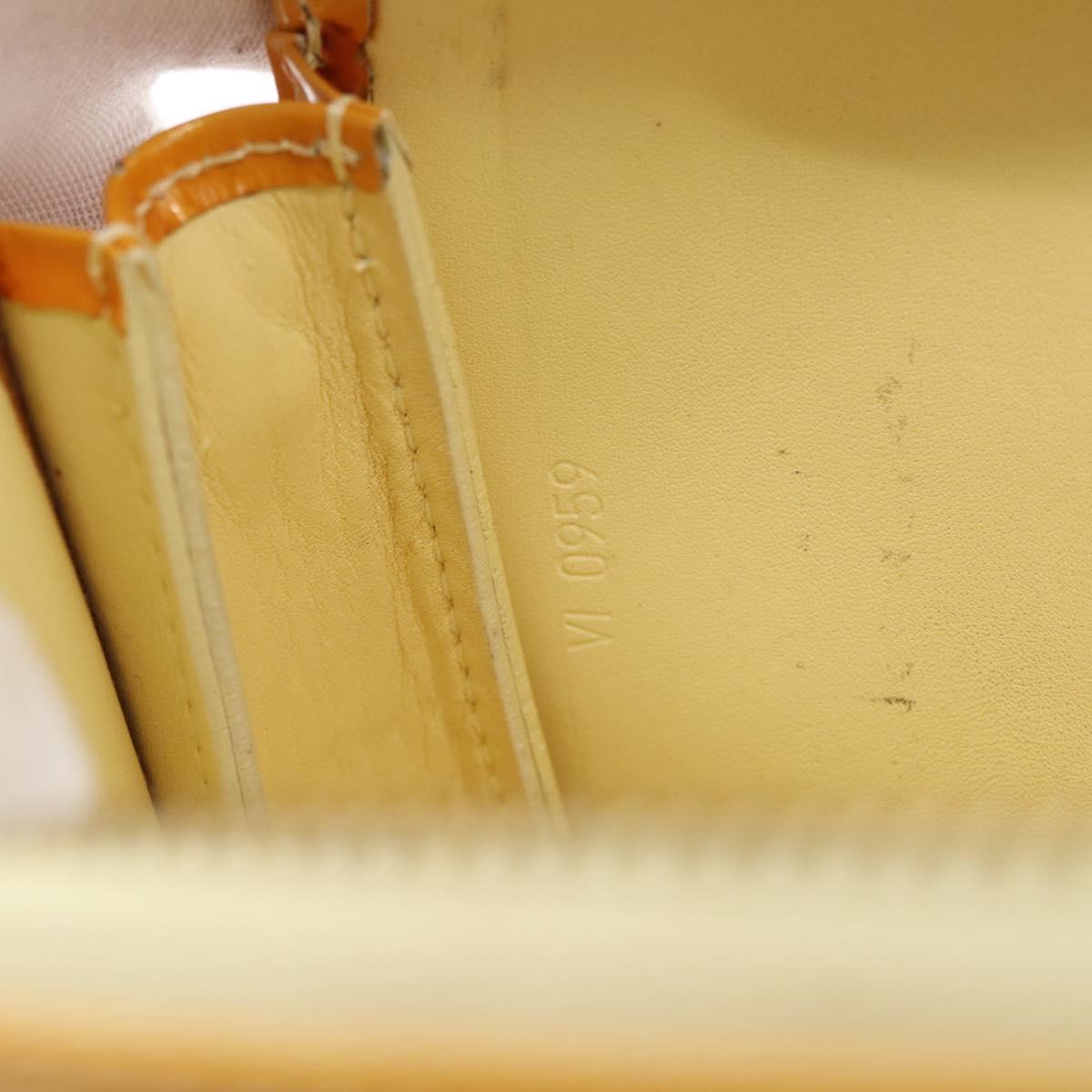 LOUIS VUITTON Vernis Lexington Accessory Pouch Lime Yellow M91058 LV Auth 89184