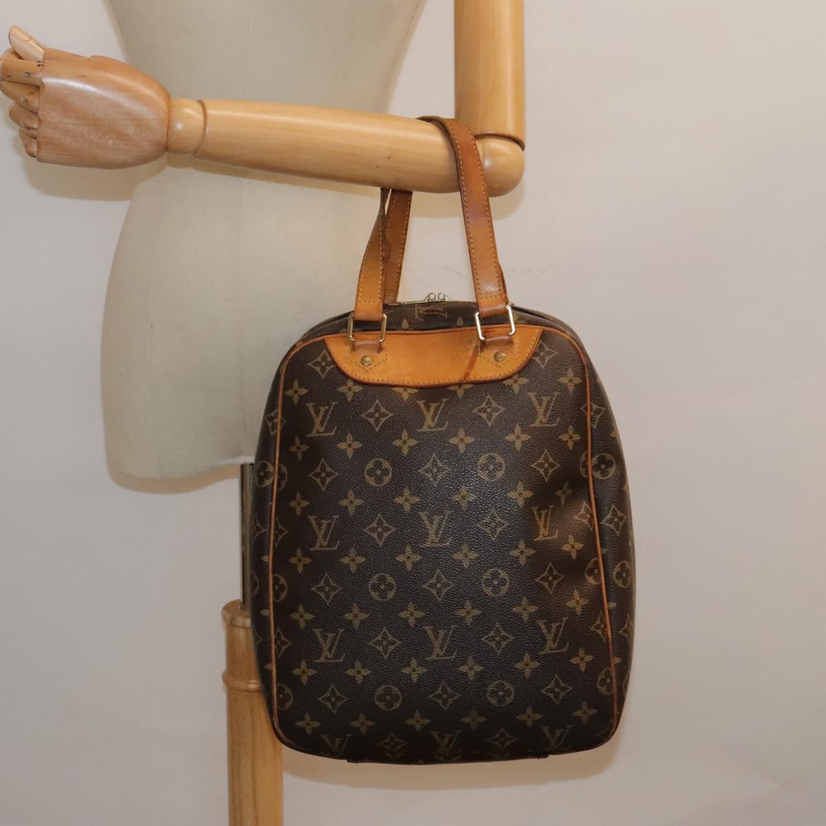 LOUIS VUITTON Monogram Excursion Hand Bag M41450 LV Auth 89347