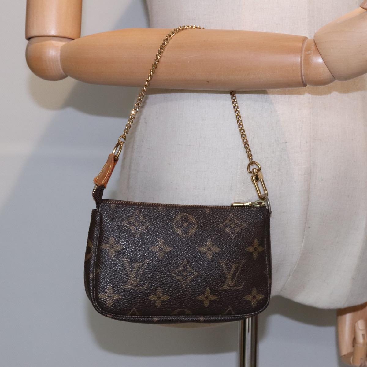 LOUIS VUITTON Monogram Mini Pochette Accessoires Pouch M58009 LV Auth 89396