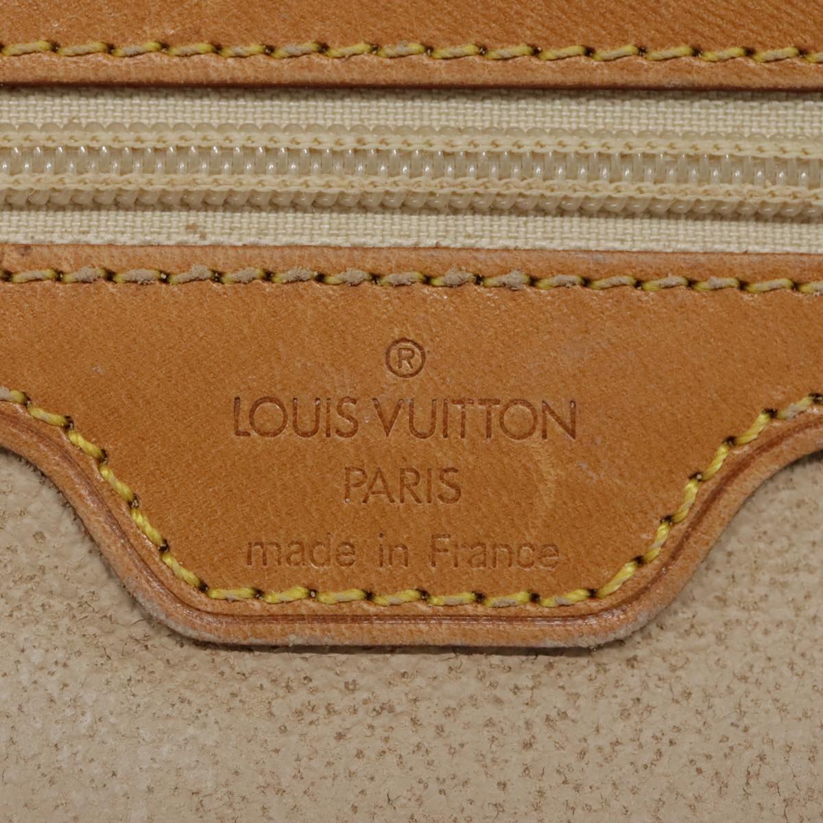 LOUIS VUITTON Monogram Trousse Boite Cosmetic Pouch M47640 LV Auth 89444