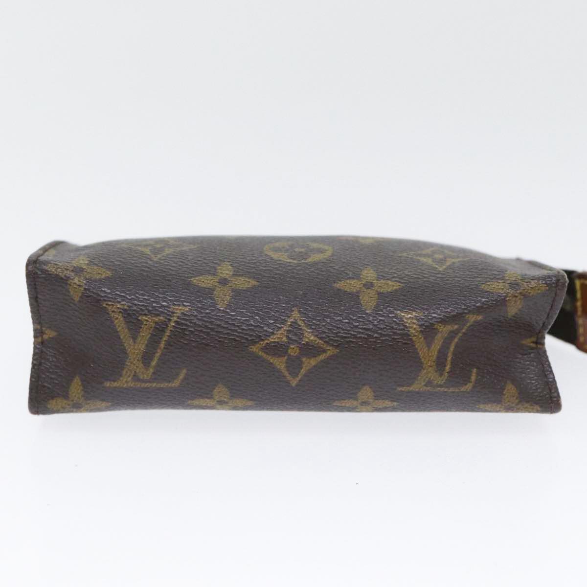 LOUIS VUITTON Monogram Poche Toilette 15 Pouch M47546 LV Auth 89477