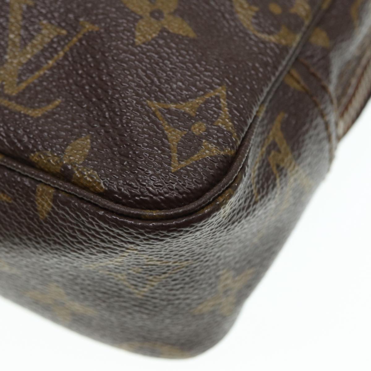 LOUIS VUITTON Monogram Trousse Toilette 18 Pouch M47526 LV Auth 89526