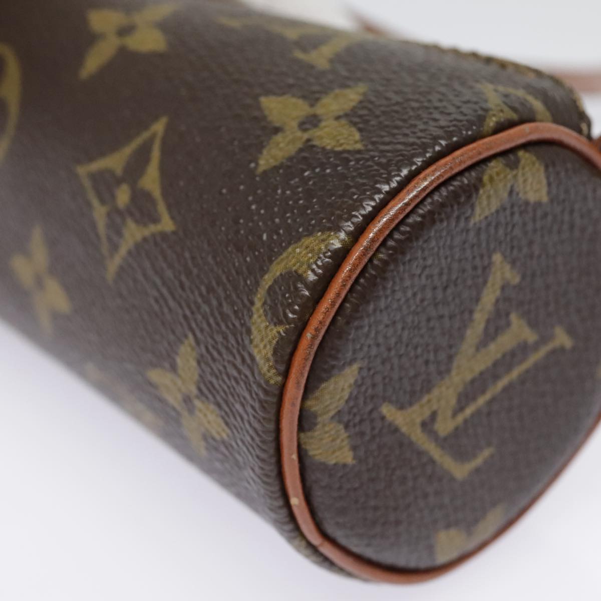 LOUIS VUITTON Monogram Papillon Pouch LV Auth 89645