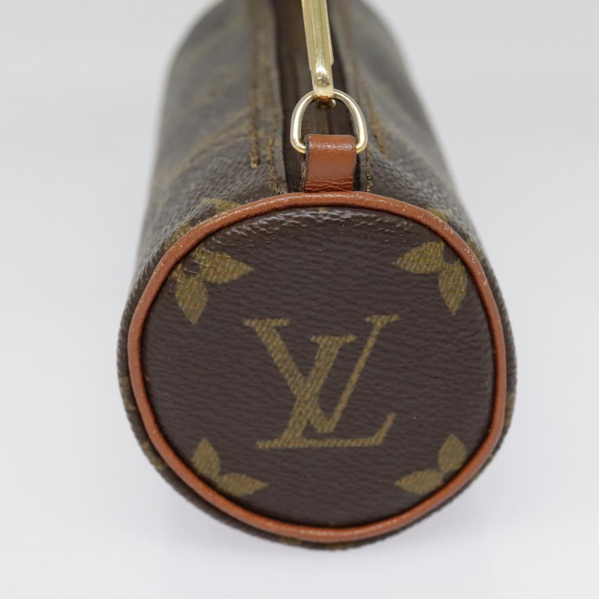 LOUIS VUITTON Monogram Papillon Pouch LV Auth 89645