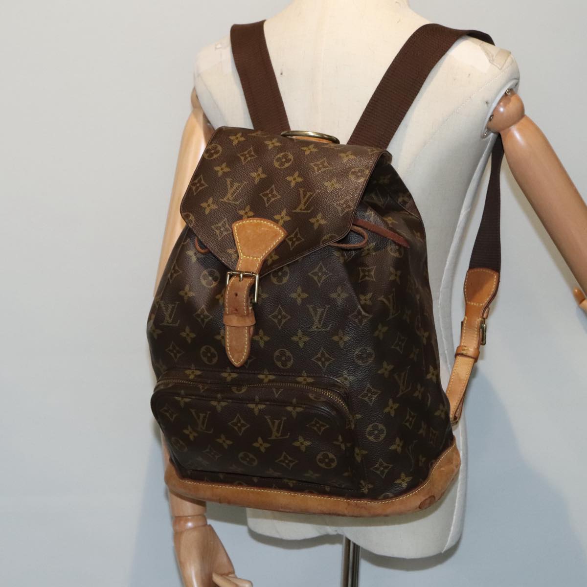 LOUIS VUITTON Monogram Montsouris GM Backpack M51135 LV Auth 89677