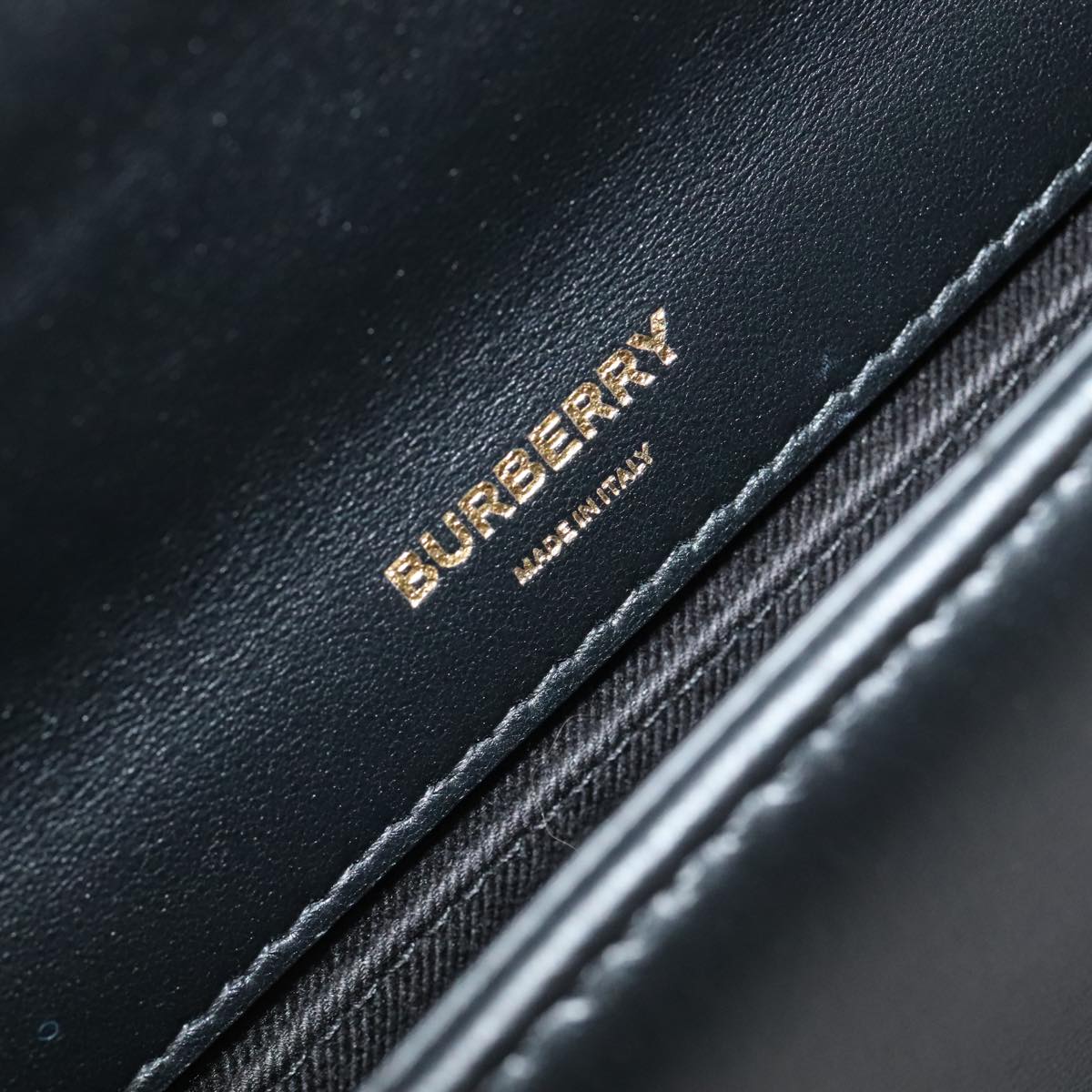 BURBERRY Roller Chain Shoulder Bag Leather Black Gold Auth 89730A