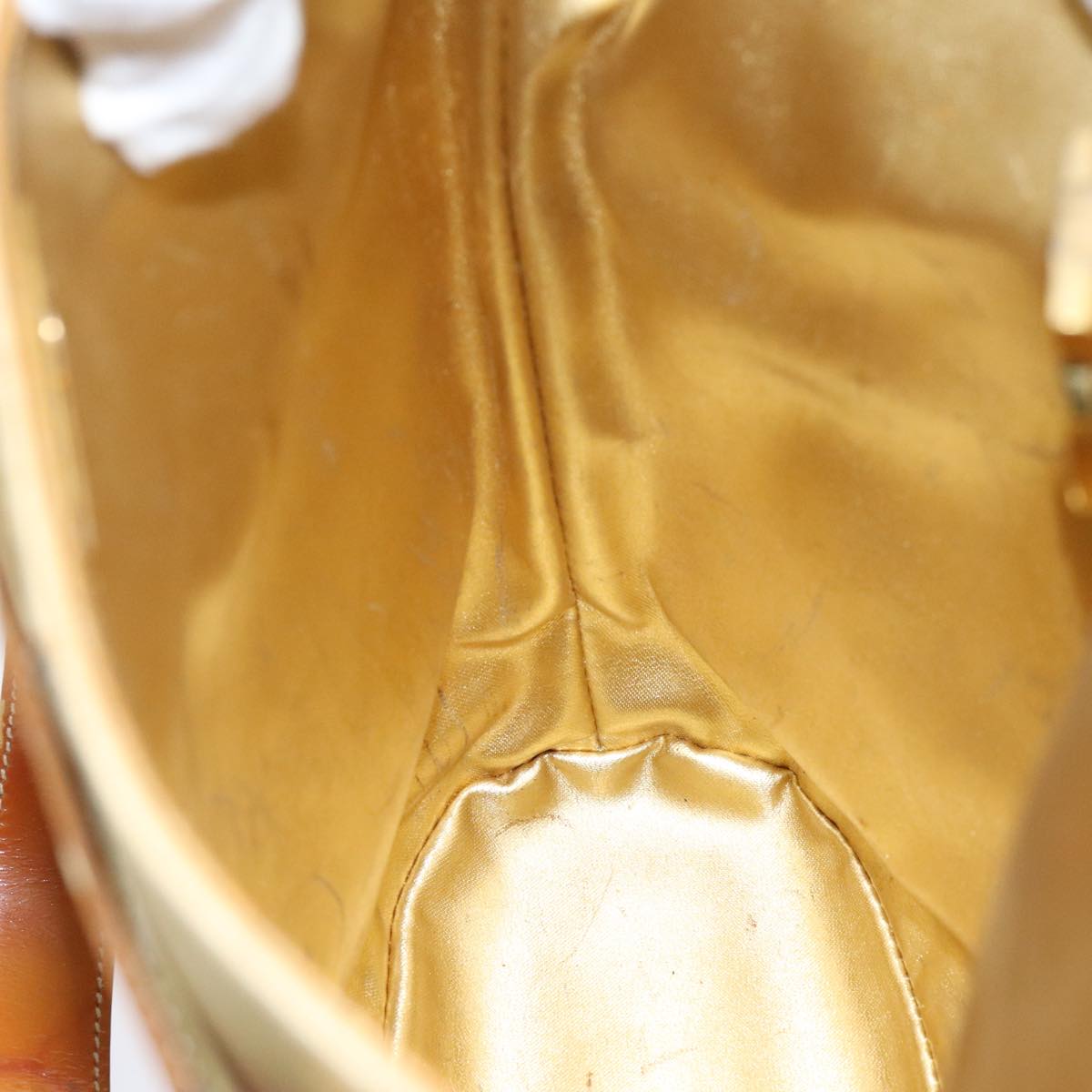 Salvatore Ferragamo Gancini Shoulder Bag Vinyl Beige Orange Auth 89799