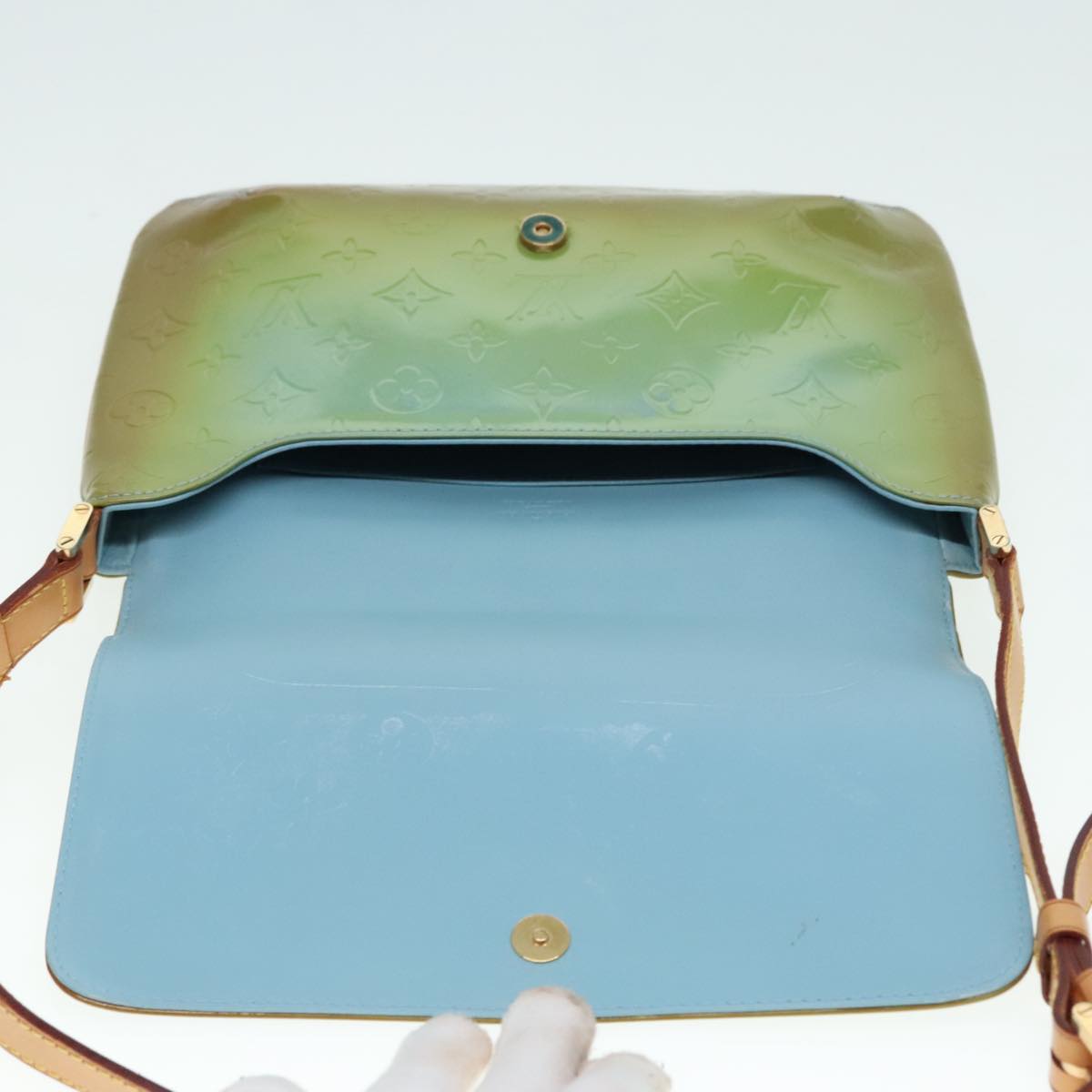 LOUIS VUITTON Monogram Vernis Thompson Street Bag Baby Blue M91009 Auth 89846